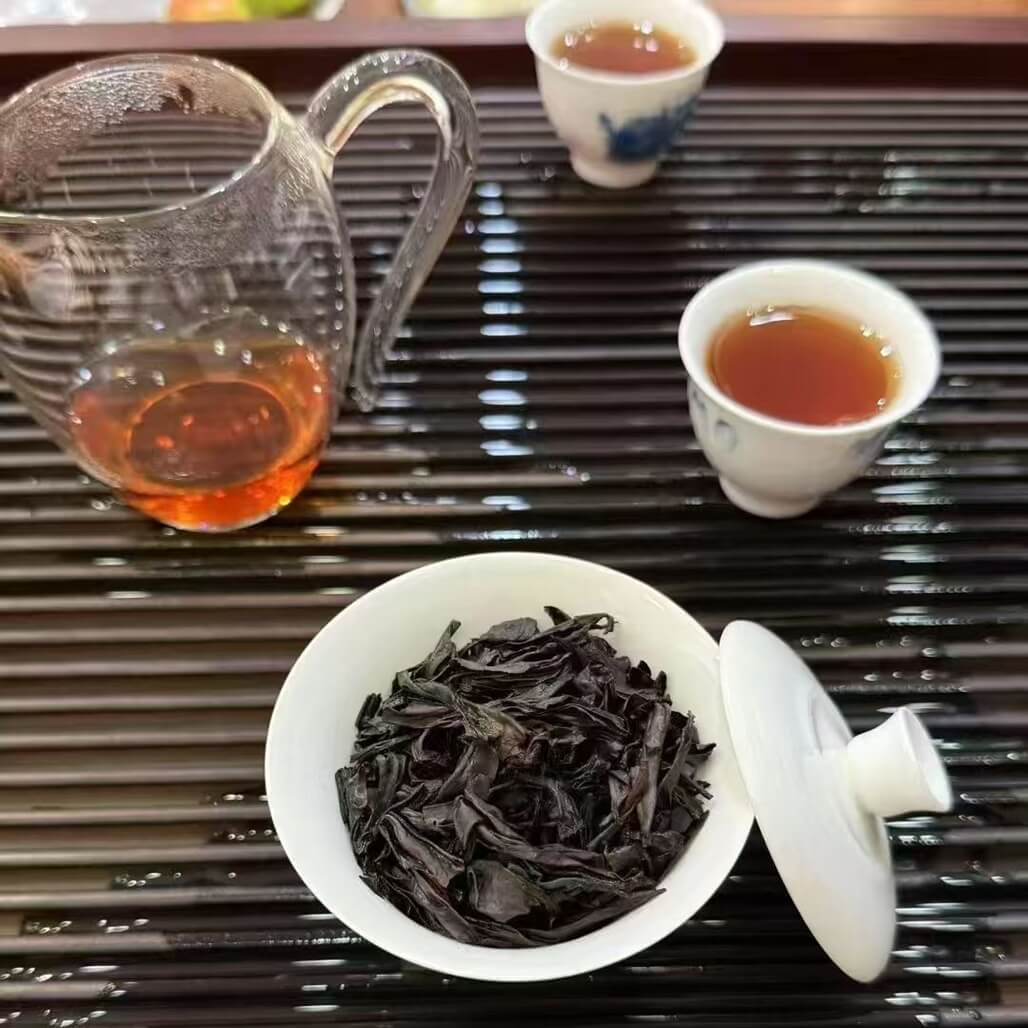 Premium Wuyi Da Hong Pao, Oolong Black Tea (12 Bags) - Buy at New Green Nutrition